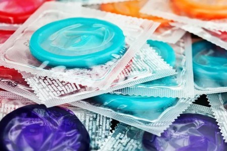 Have a Latex Allergy? Here Are 4 Safe Non-Latex Condom Options