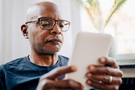 Why Can’t I See the Computer Clearly With My Bifocals?