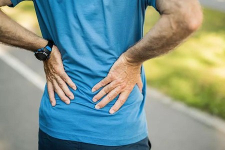 Do You Have Sports-Related Back Pain? Know When to Call a Doctor