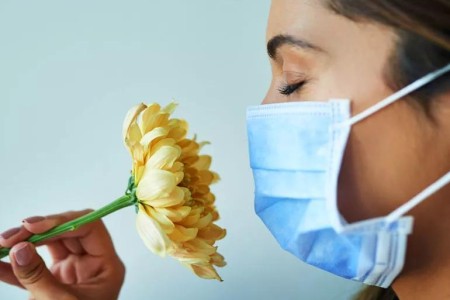 What to Know About Losing Your Sense of Smell and How It Relates to COVID-19