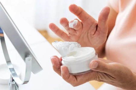 7 Ways to Prevent Wrinkles for Aging Skin
