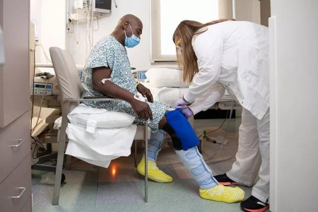 Can You Be Too Old for Hip or Knee Replacement?