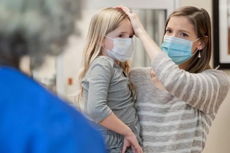 Should I Take My Child to the Emergency Room or Pediatrician?