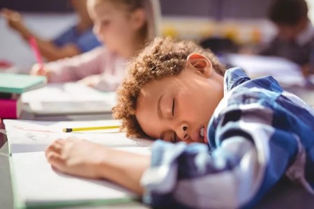 Signs Your Child Is Exhausted: Spotting Sleepiness, From Babies to Teens