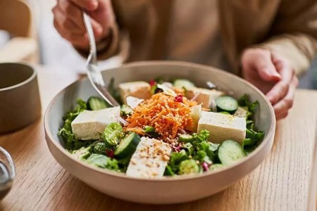 4 Ways Protein Can Help You Shed Pounds