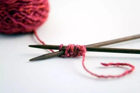 No, You Shouldn’t Use Reusable or Crocheted Tampons
