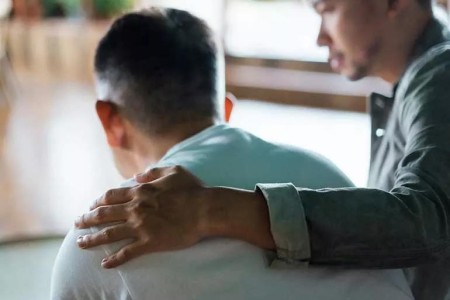 Worried About Someone’s Mental Health? How To Help