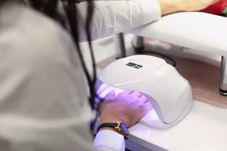 You Guessed Right: Gel Nail Polish Is Bad for Your Nails