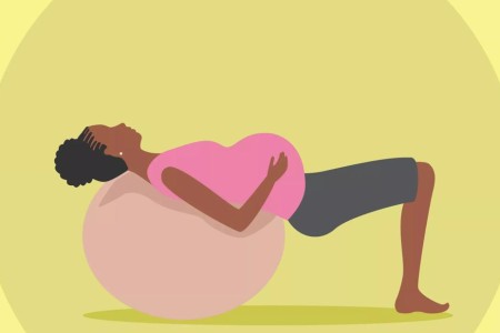 Benefits of Using a Yoga Ball During Pregnancy and Labor