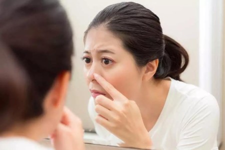 How To Treat an Infected Nose Piercing