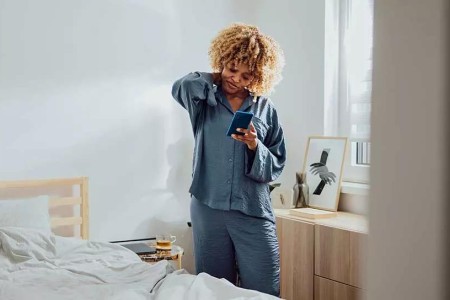 How Your Smartphone May Be Giving You ‘Text Neck’