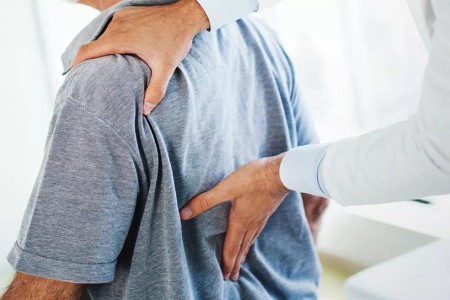 Is It Time To See a Doctor for My Aching Back?