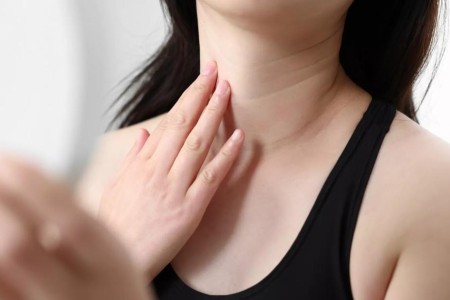 Neck Wrinkles? Here’s What Can Help