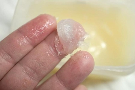 Slugging: Does This Skin Care Trend Work?
