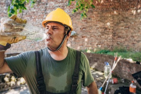 8 Methods To Help You Stop Sweating