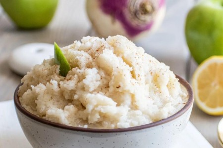 Recipe: Mashed Turnips With Cinnamon Apples