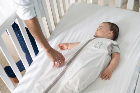 What Is the Ferber Method of Sleep Training Your Baby?