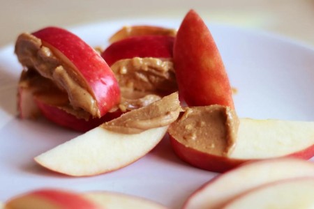 Have Type 2 Diabetes? Reach for These Healthy Snacks
