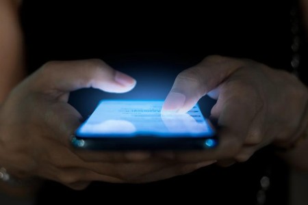 The Digital Distress of Blue Light and Its Effect on Your Eyes